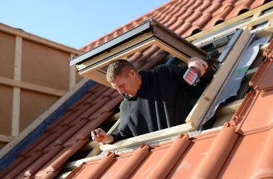 Pose de fenêtres de toit Velux à Château-l'Hermitage